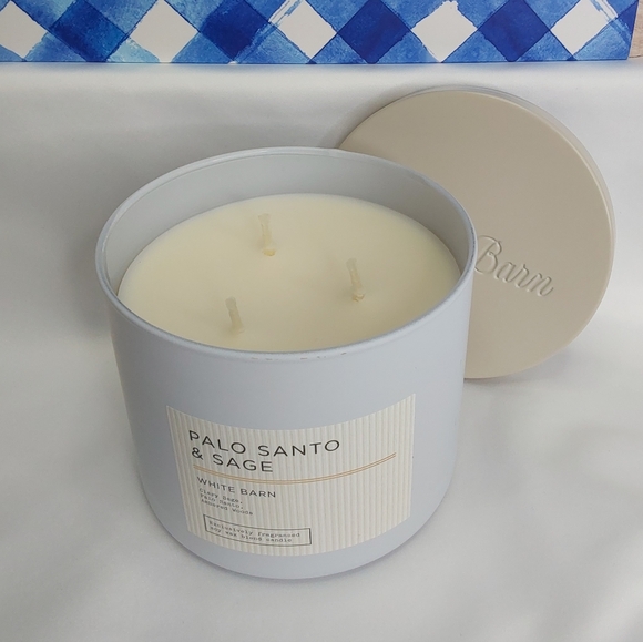 White Barn Palo Santo & Sage Candle - Cream - Picture 9 of 10